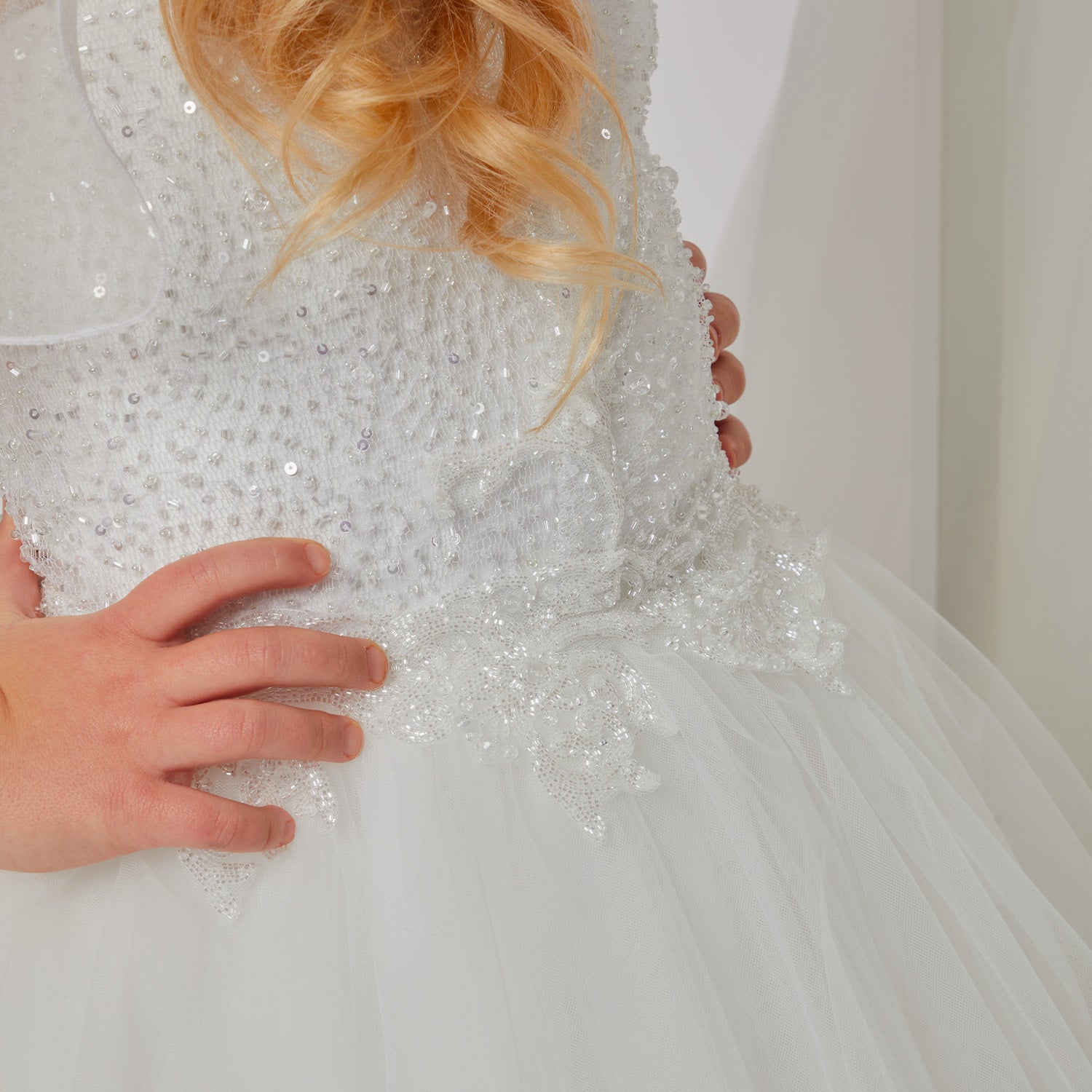 Elisabeth communion dress